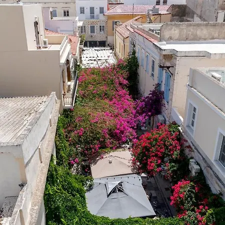 Theogonia Apartamento