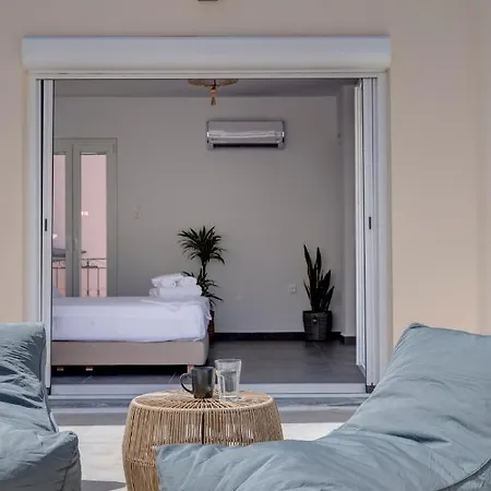 Theogonia Apartment *